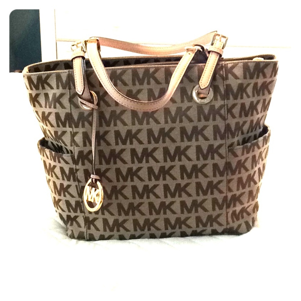 Michael Kors Jet Set Monogram Tote Bag